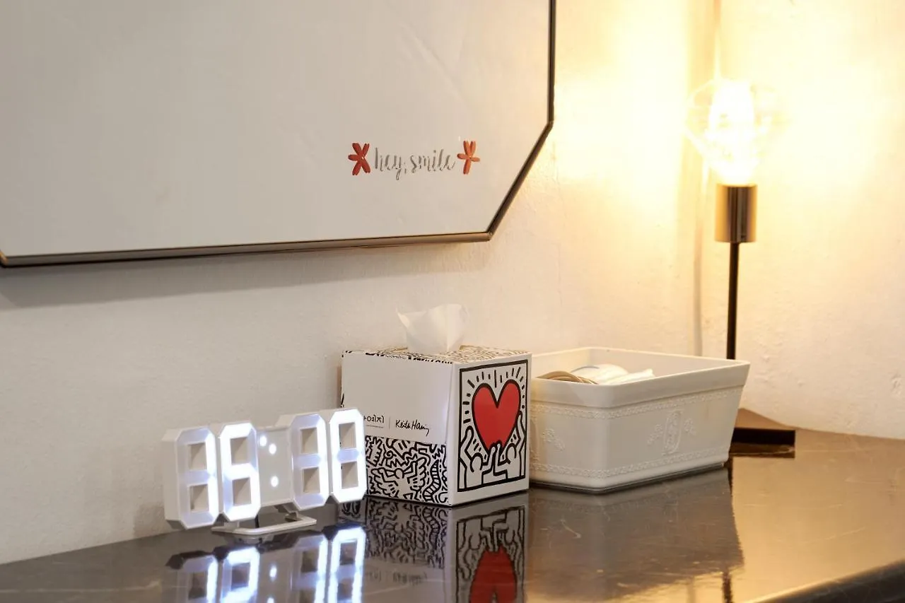 Jun Guesthouse 2*, Seoul South Korea
