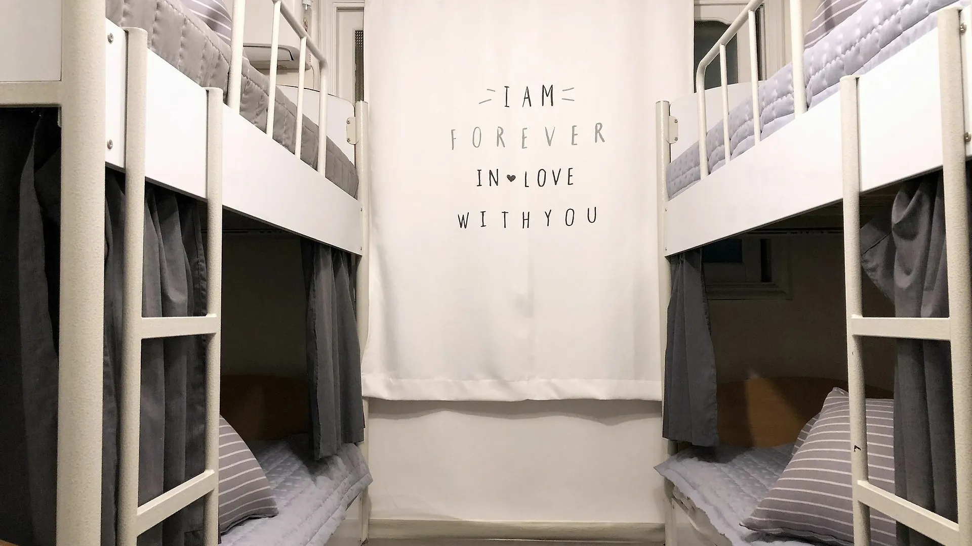 Jun Guesthouse 2*, Seoul